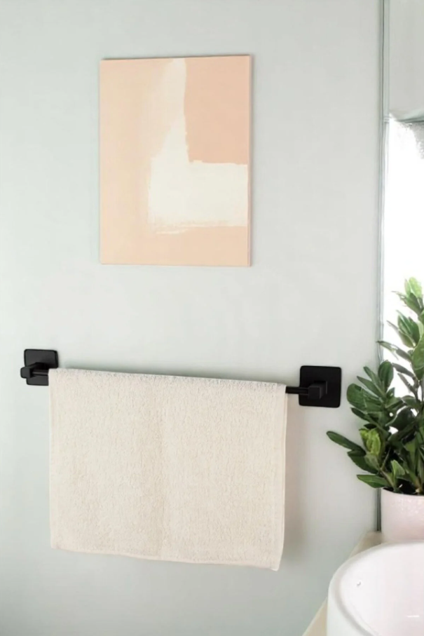 Havlu Askılığı Düzenleyici Organizer | Yapışkanlı Siyah Havluluk Banyo Askısı
